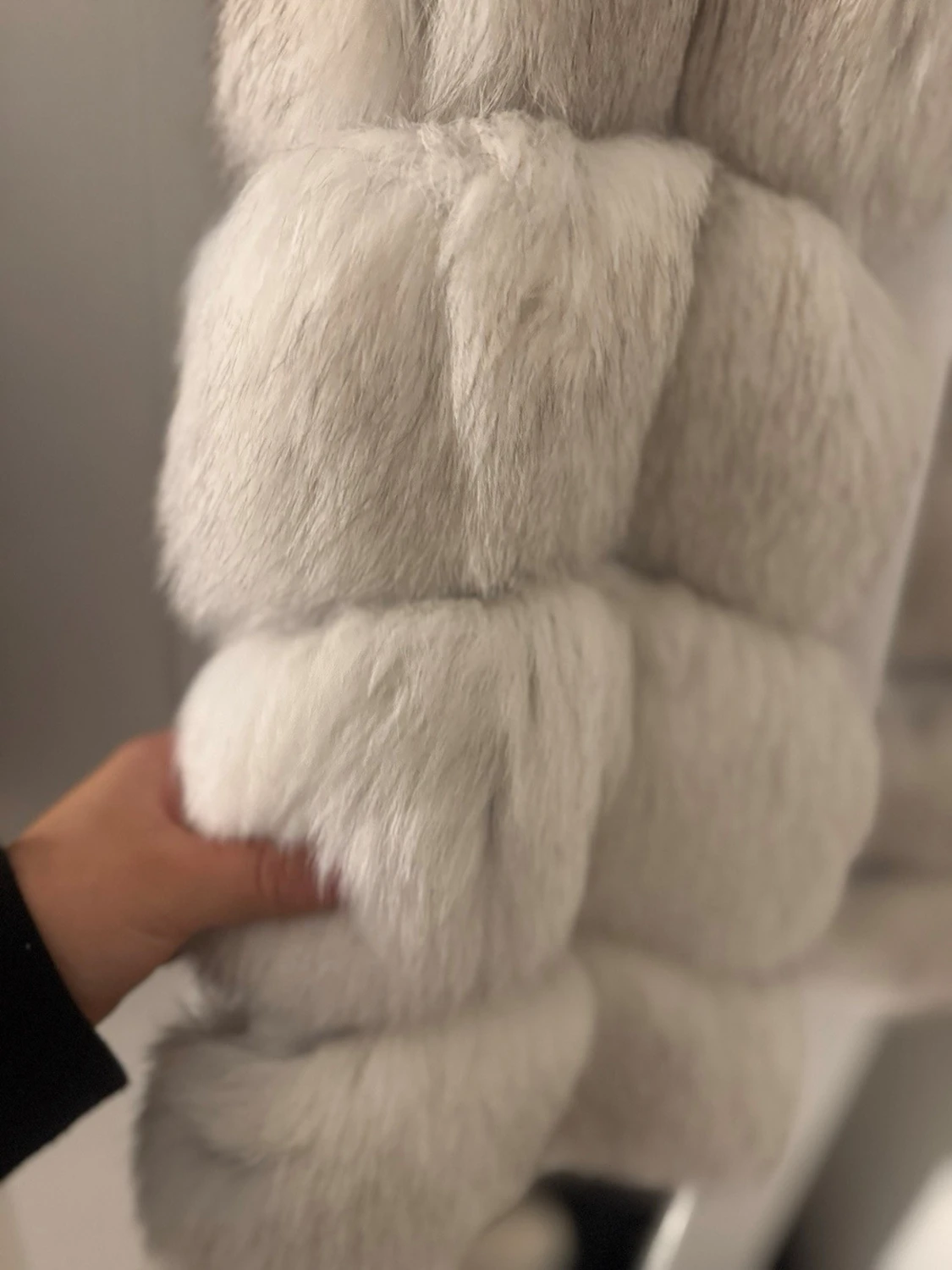 Ljusgrå fluffig pälsväst - 2