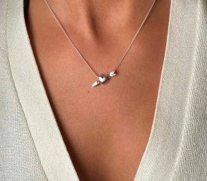 L8hasselblad halsband  - Helt ny och oanvänd, kommer i originalförpackning 🩷