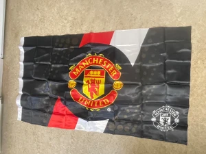 Helt ny manchester united flagga! - Helt ny manchester united flagga!