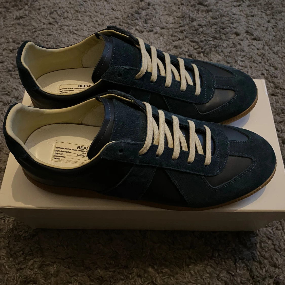 Mörkblå masion margiela gats - 1