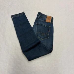 Blå Replay Anbass - Galet feta replay anbass i färgen blå!