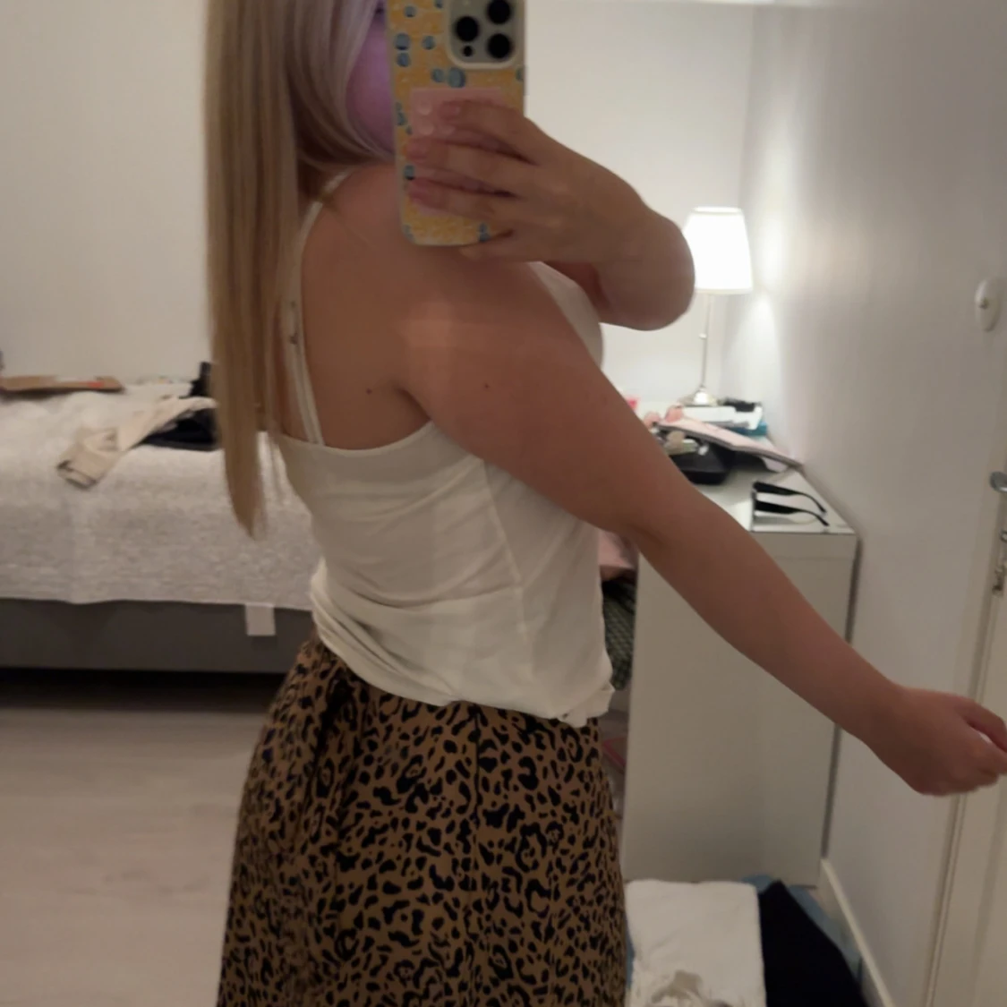 Leopardmönstrad omlottkjol med knyt - 1