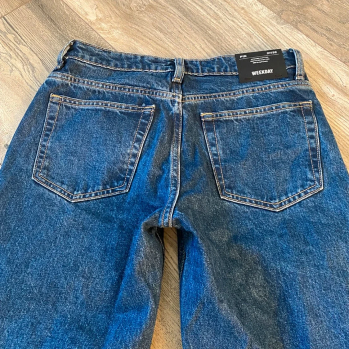 Blå Weekday straight jeans 27/32 - 2