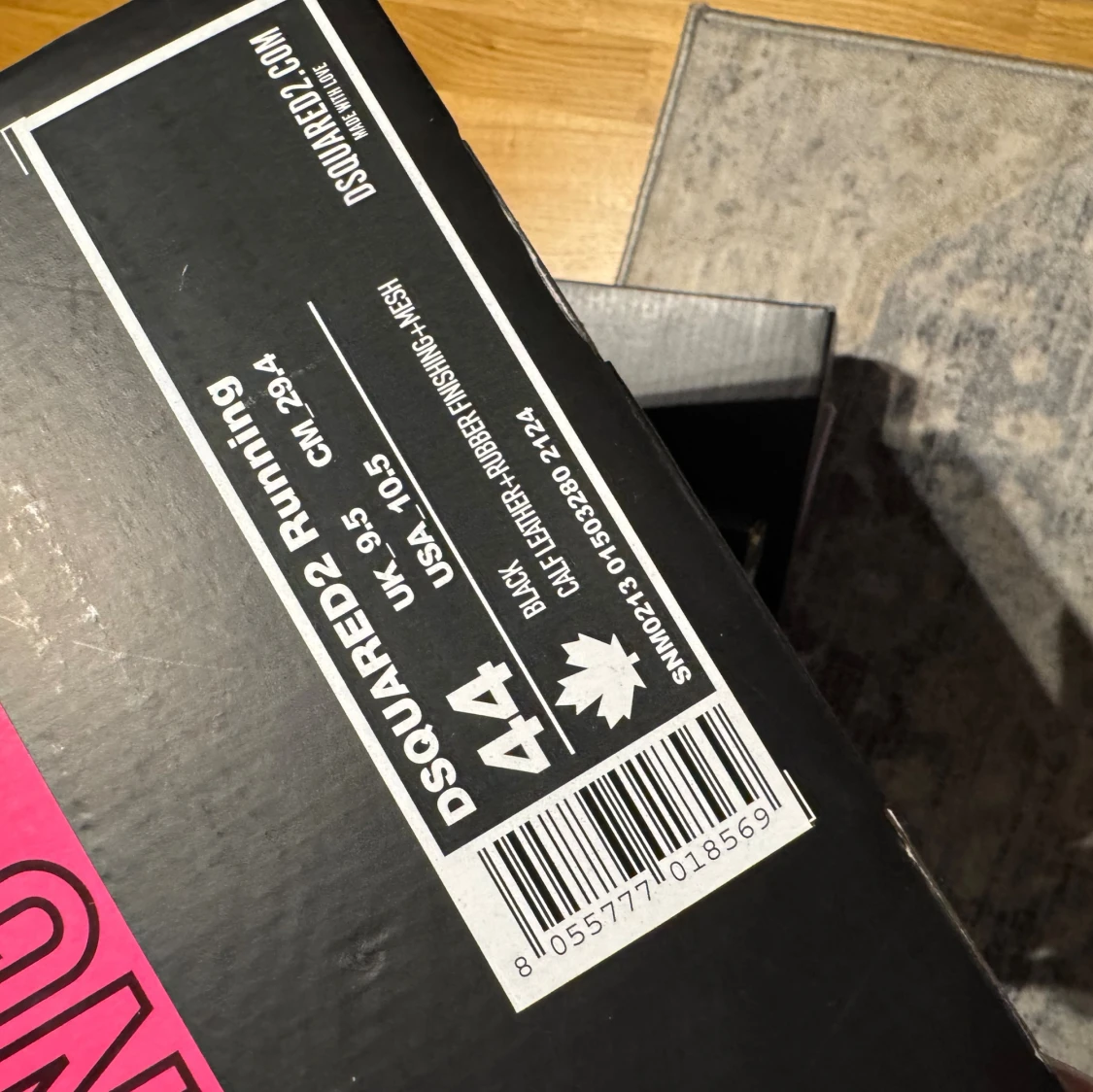 Svarta sneakers från Dsquared2 strl 44 - 2