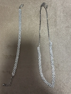 Matchande armband och halsband från Albrekts guld - Matchande sätt perfekt till balen eller annat festligt, används endast 1 gång.