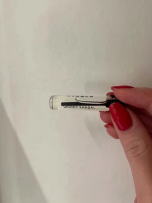 Parfym - Ny parfym från essnce i doften woody sandal, unisex parfym