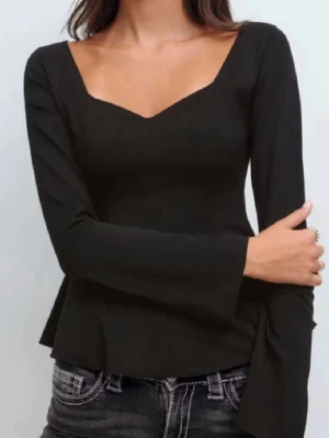 SÖKER!! Gina topp - Jag söker storlek XS eller S💞