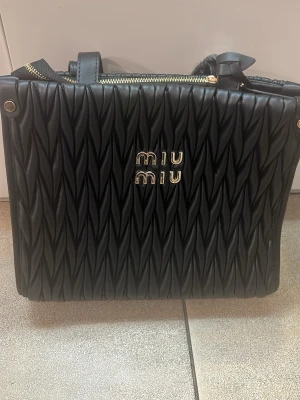 Trendiga väskan  - snygga väskan 