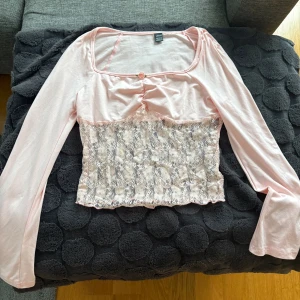 Fin topp - Fin topp, endast testad. I stl L men sitter som en stor S/ liten M