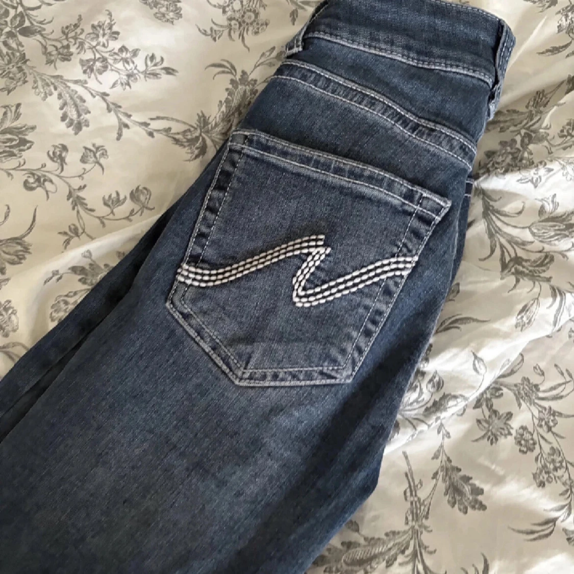 Blå bootcut jeans - 2