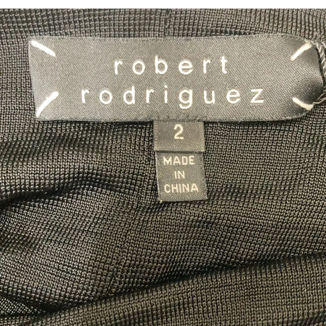 Svart topp med pärldetaljer Robert Rodriguez - 2