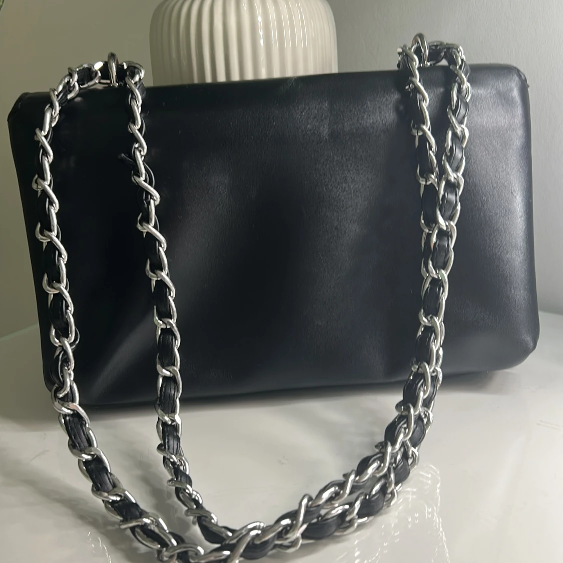 VALENTINO HANDVÄSKA - 90