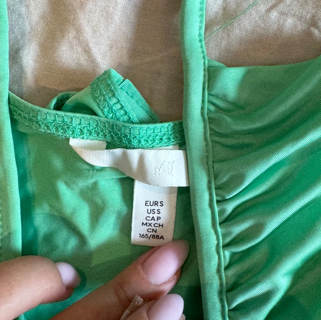 Mintgrön linnebody från H&M - 3