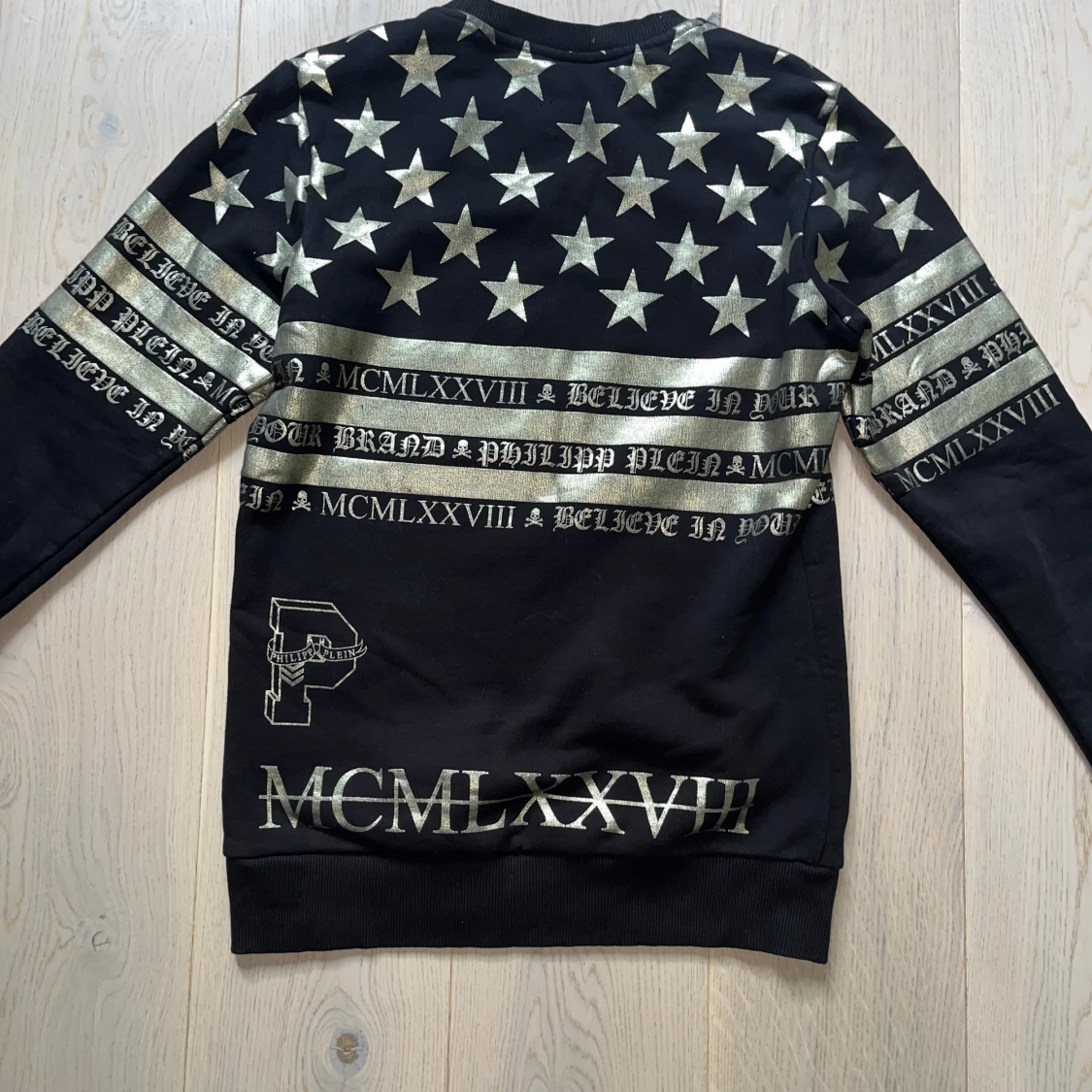 Philipp Plein svart/guld sweatshirt - 1