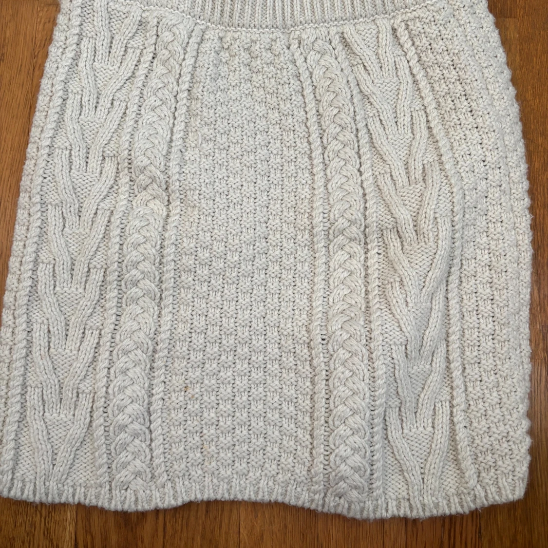 Stickad beige kjol från Lindex - 3