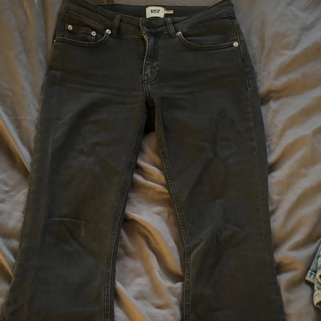 Svarta bootcut jeans från 157 - 2