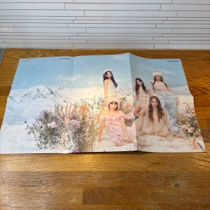 Le Sserafim poster - Från Le Sserafim- Antifragile album