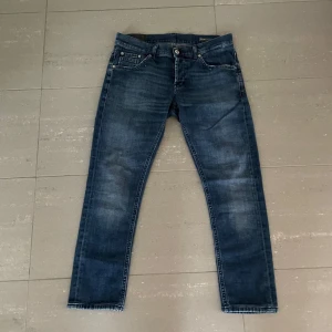 Dondup jeans  - Säljer nu dessa dondup ritchie jeans, skriv för fler bilder/frågor🙌🏼