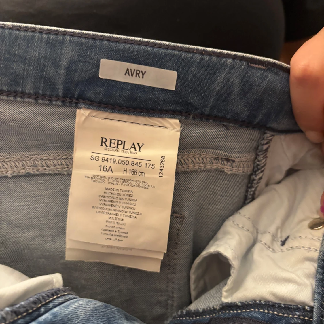 Blå bootcut jeans från Replay - 2