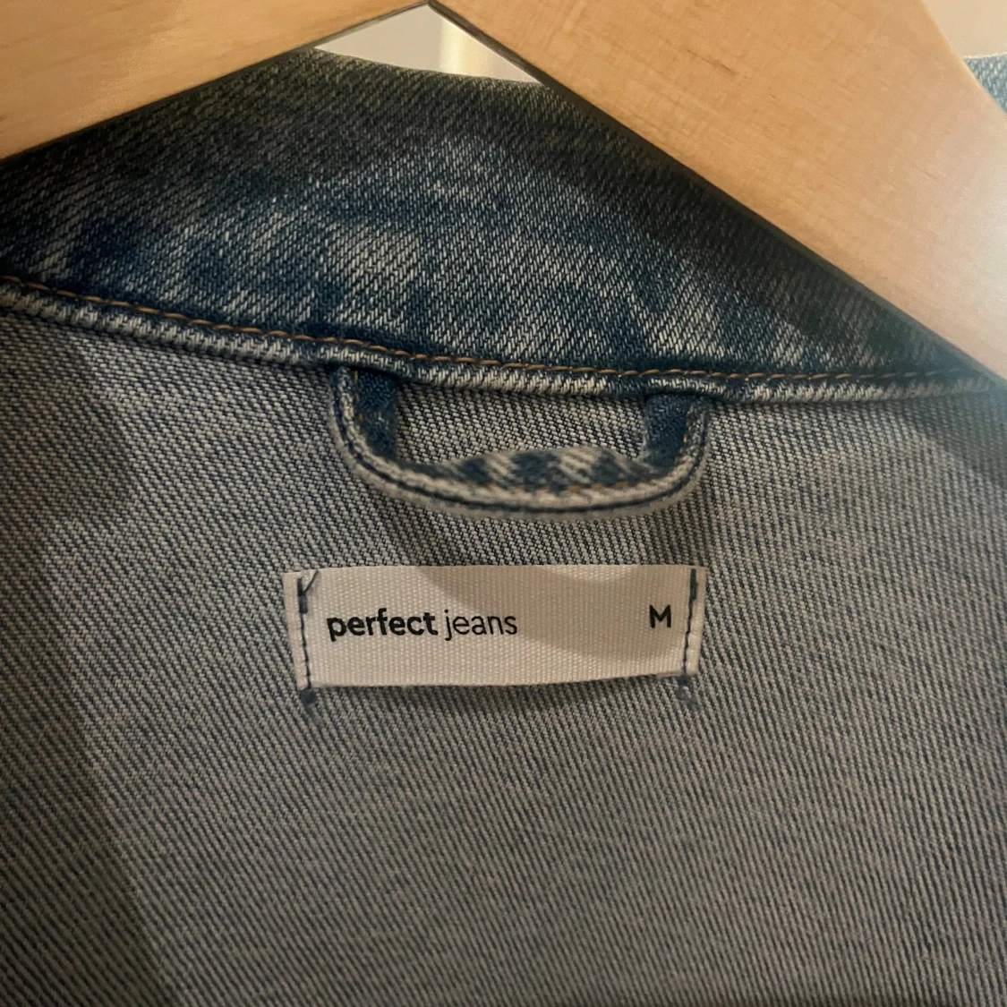 Ljusblå jeansjacka - 3