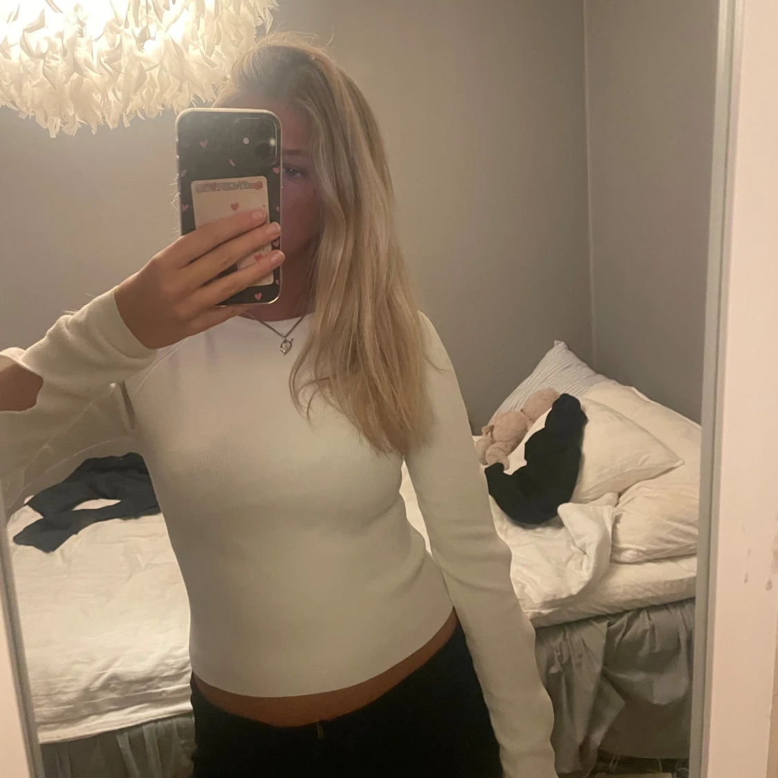 Tröja med coola detaljer på armarna