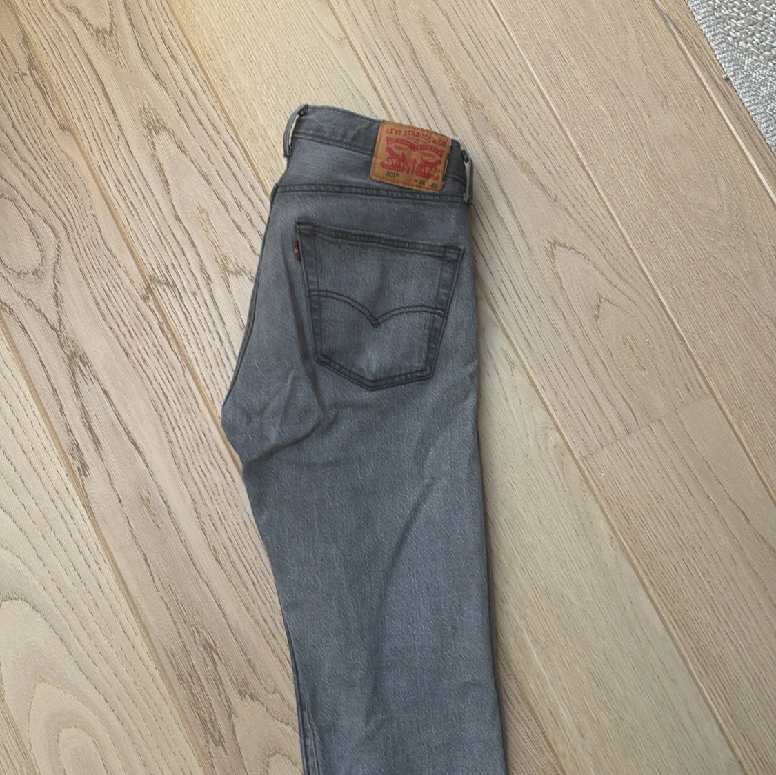 Grå Levi's 501 jeans W31 L32 - 1