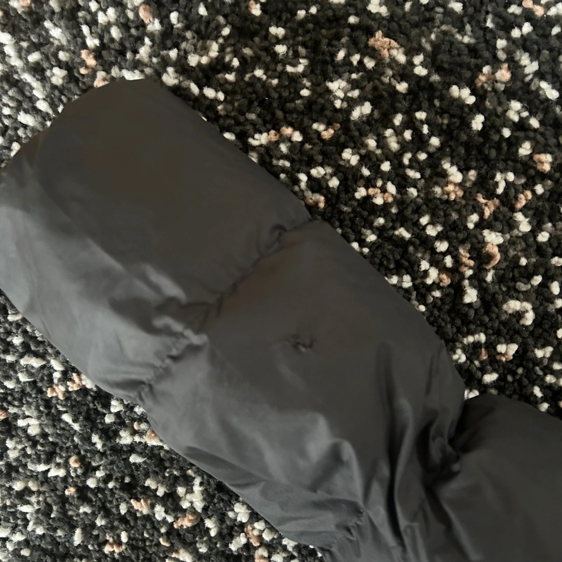 Svart lång dunjacka från Nike - 3