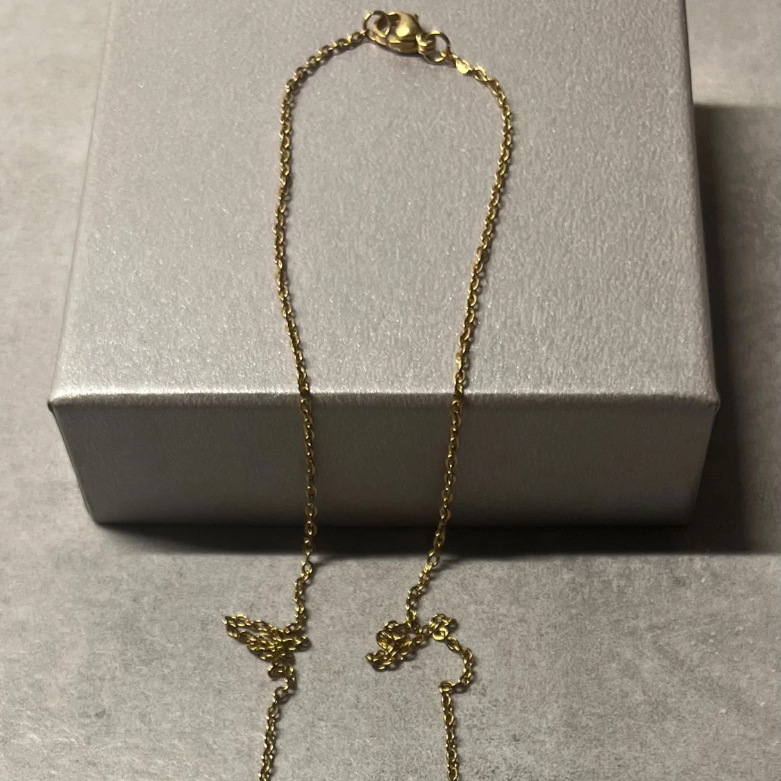 Guldigt halsband med livets träd - 1