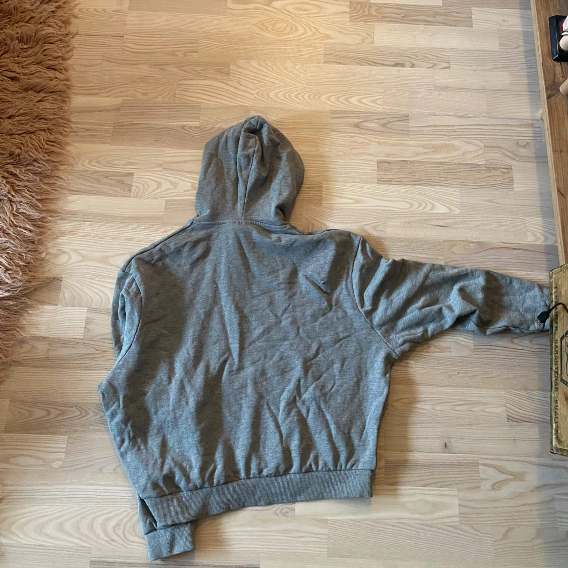 Grå hoodie från ASOS DESIGN XL - 1