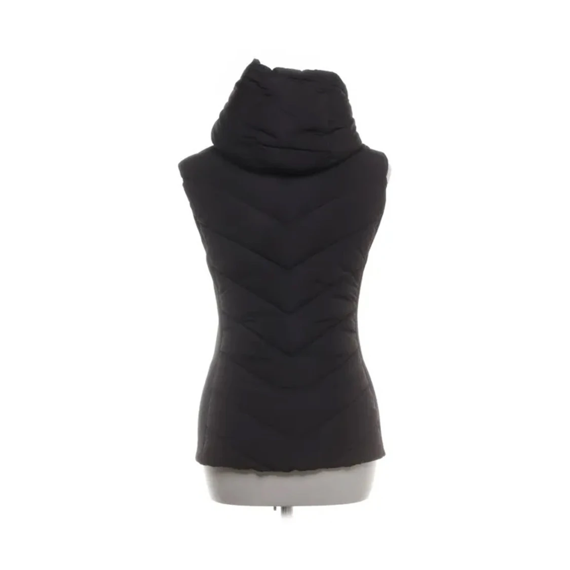 Svart dunväst med huva - 1