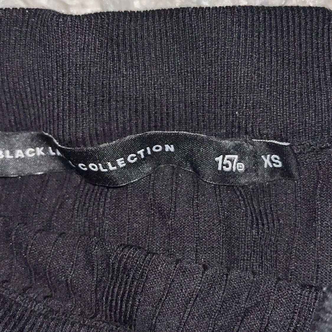 Svart ribbad långklänning XS - 2