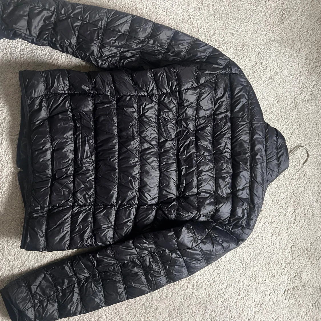 Svart pufferjacka från EA7 Armani - 1