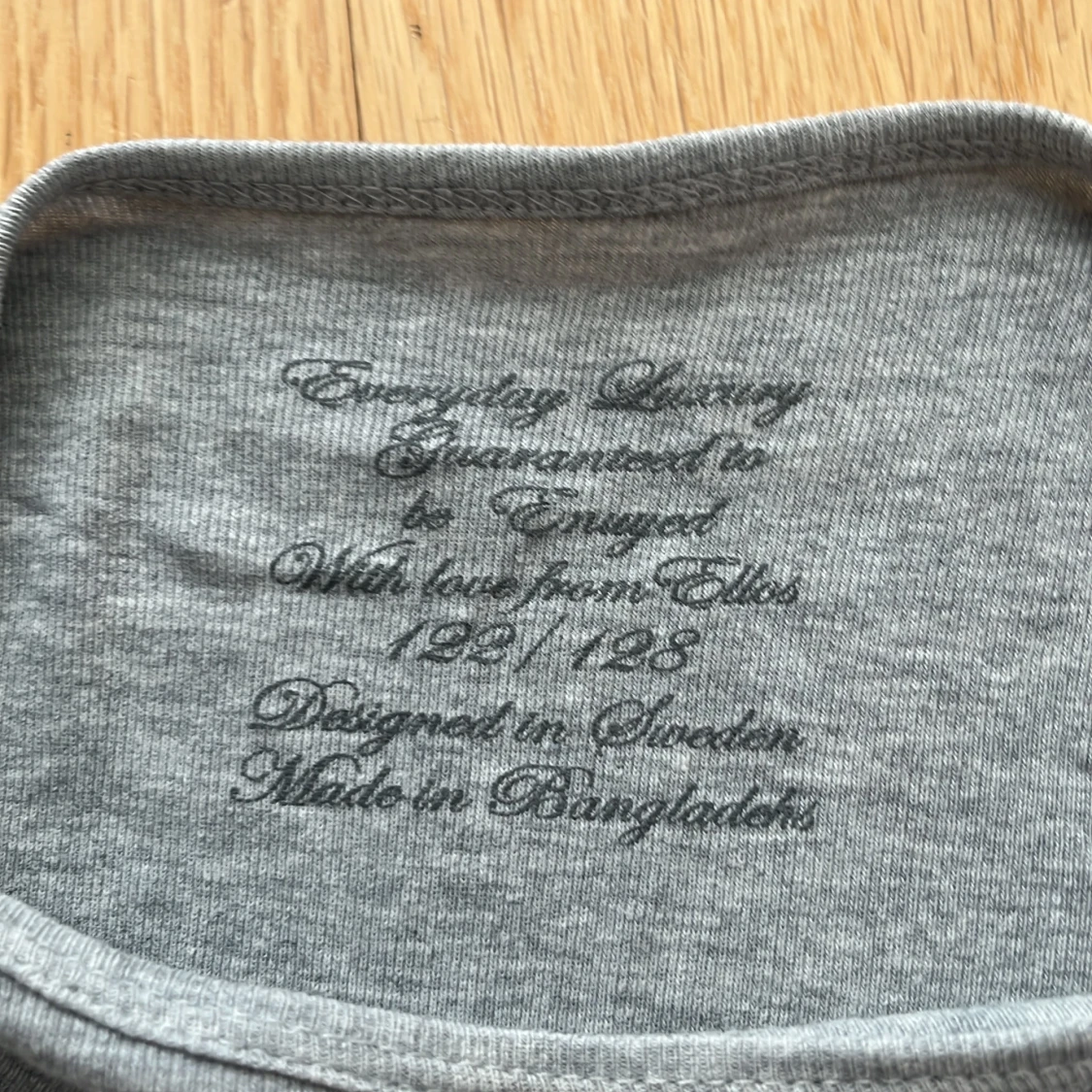 Grå basic t-shirt från Ellos - 2