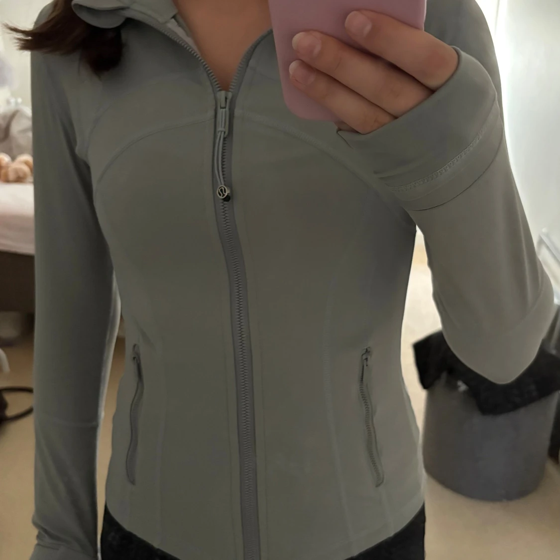 Ljusgrå Lululemon Define - 1