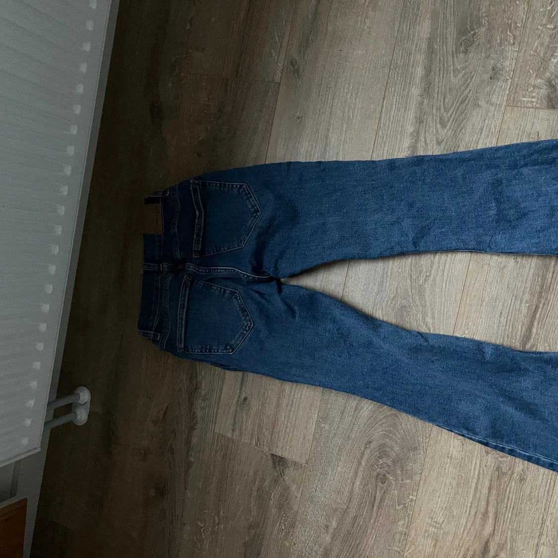 Blå Gina tricot  bootcut jeans - 1