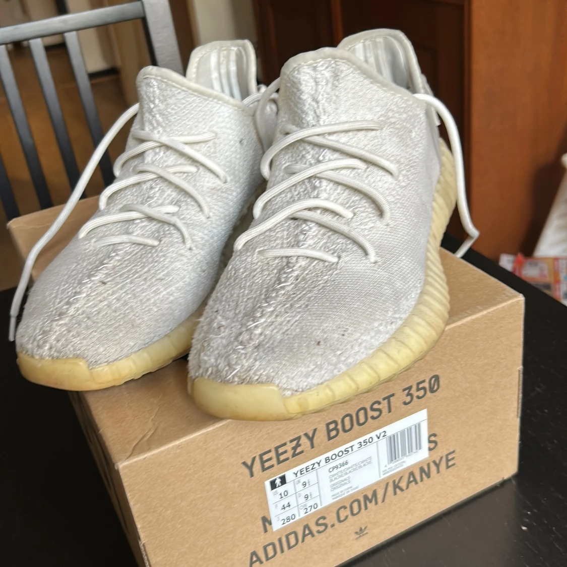 Adidas Yeezy Boost 350 V2 Cream White