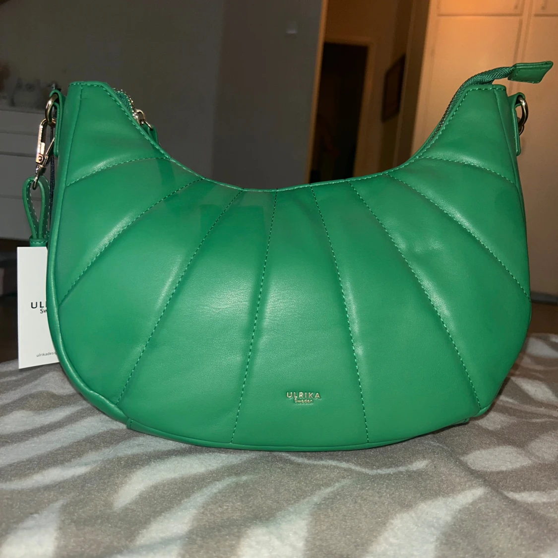 Grön axelväska från Ulrika - 1