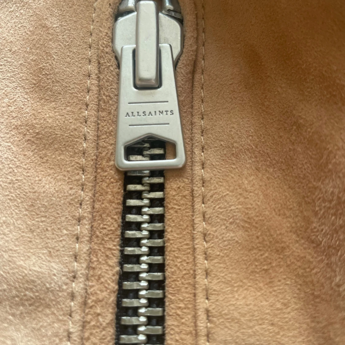 Beige mockajacka från AllSaints - 2