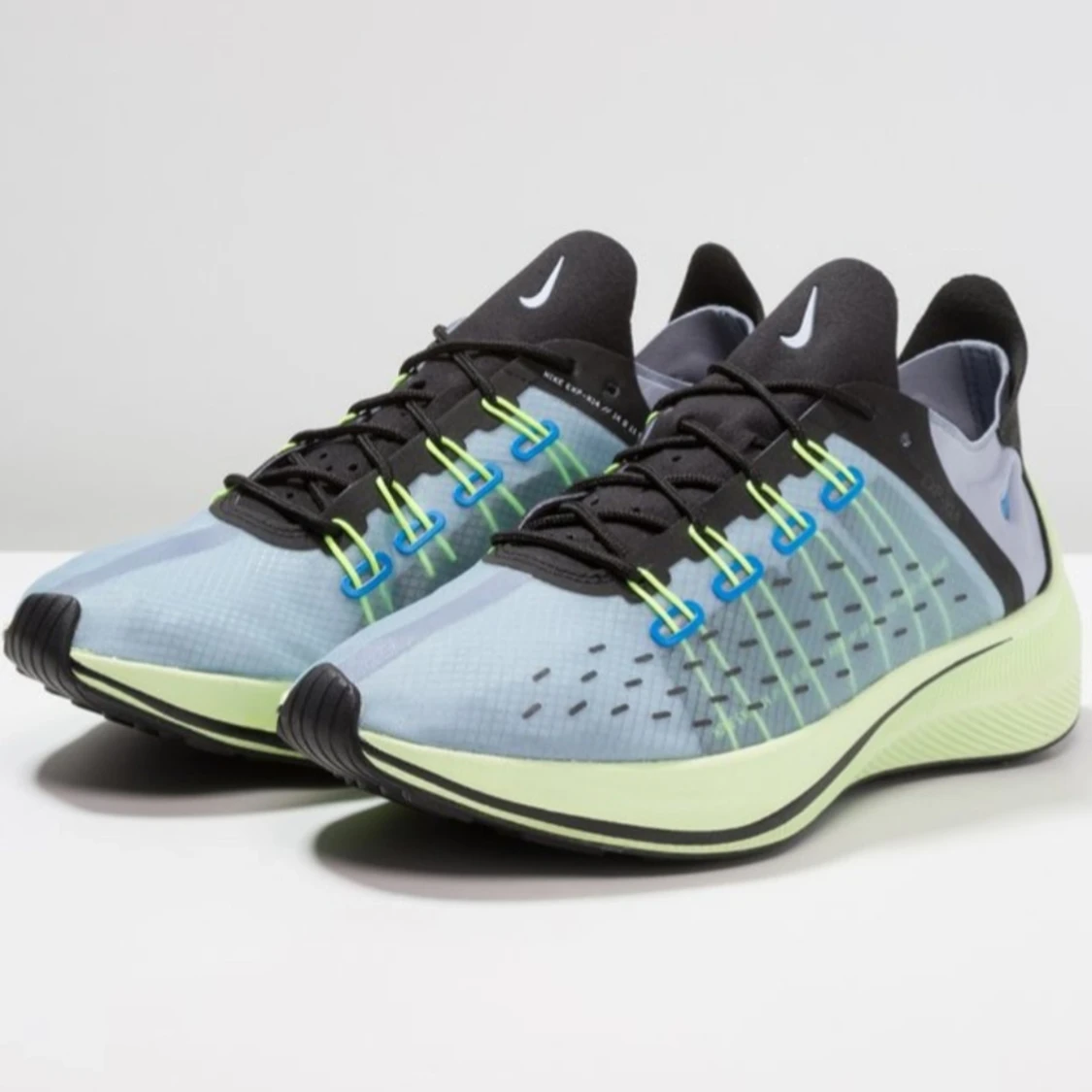 Oanvända Nike EXP-X14 React  - 1