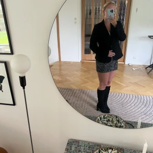 Kjol  - Säljer min fina kjol🥰