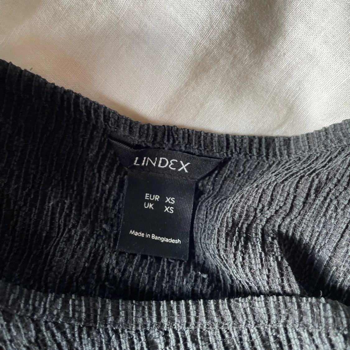 Svart ribbad topp från Lindex XS - 2