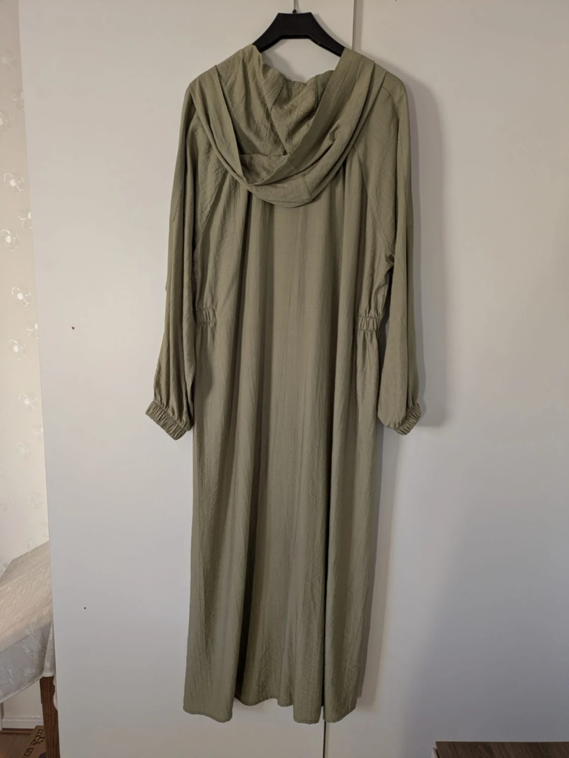 Lång grön klänning från Shadows - 2