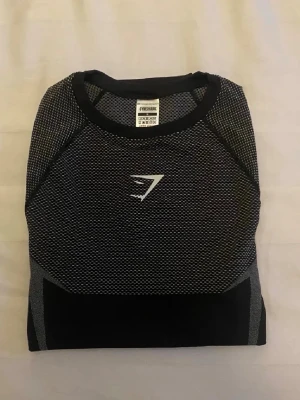 Onyx v5 Seamless  - Säljer en gymshak onyx i storlek xs har aldrig användt bara köpt för ressel.