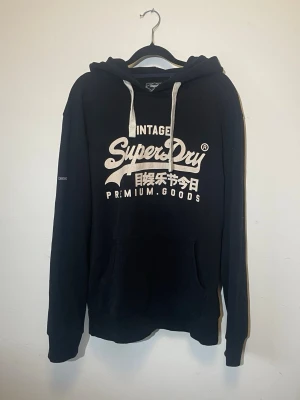Superdry hoodie  - Superdry || storlek L || bra skick || pris kan diskuteras ||