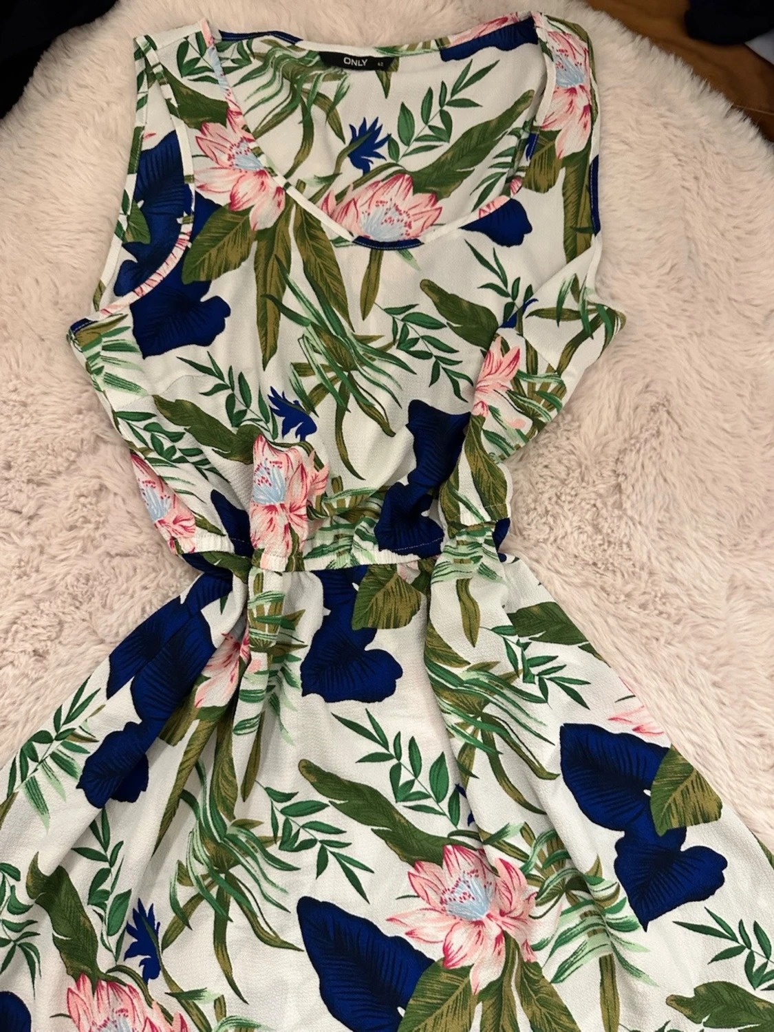 Blommig sommarklänning från ONLY - 2