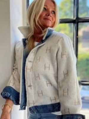 !SÖKER! Jeansjacka från hést i s-m - !SÖKER! Hést jeansjacka i storlek s-m