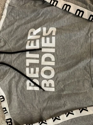 Fin hoddie från beter Bodies❤️ - Jätte fin och mjuk aldrig använd🔥