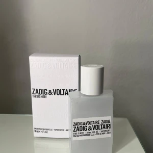 Zadig & Voltaire This Is Her! 30ml - Nypris 750kr. Endas sprejad en gång 