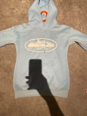 Corteiz - Har använt den ett par gånger, är fortfarande i ett stabilt skick. Växt ur den.