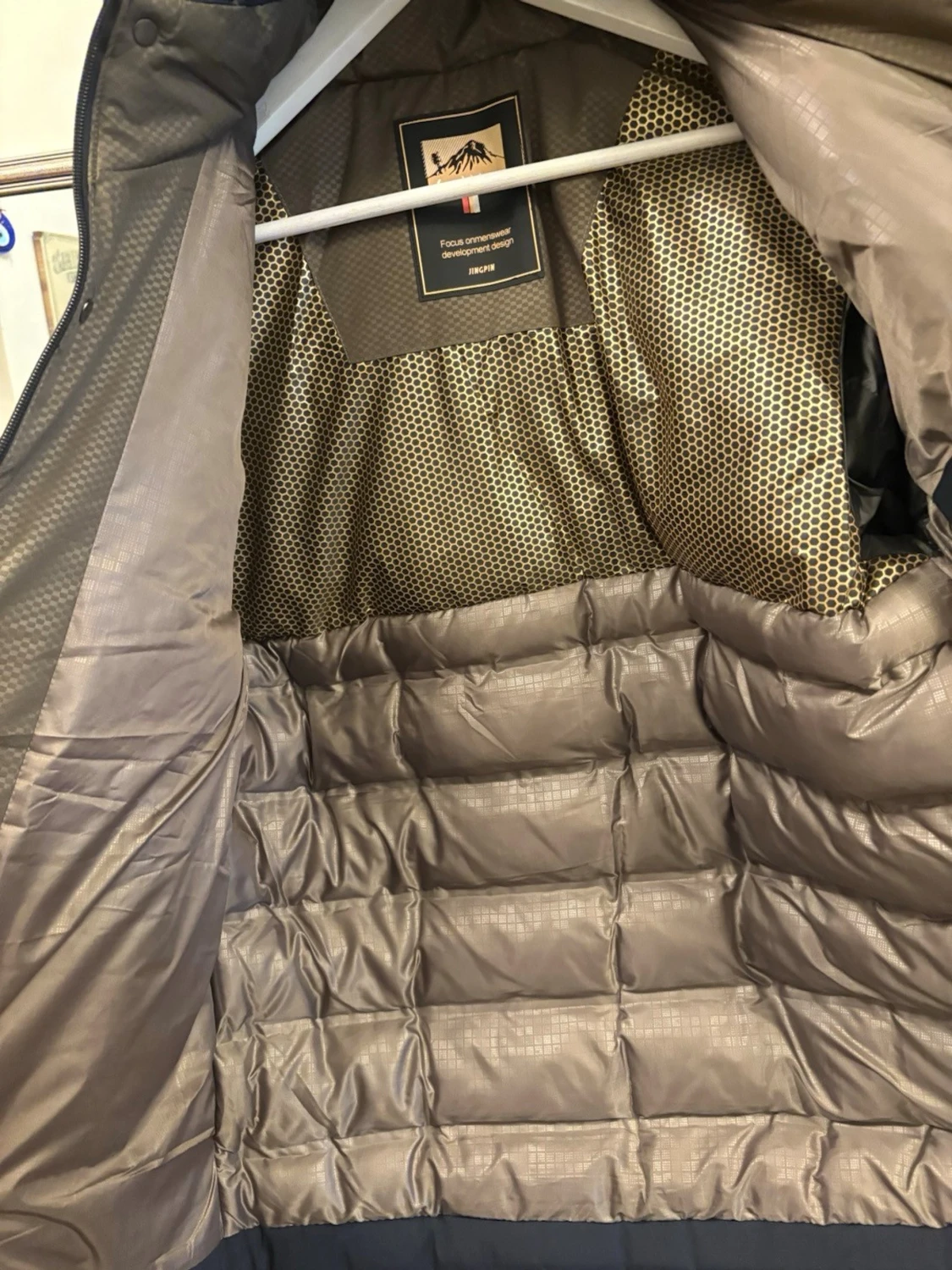 Mörkblå pufferjacka med huva - 3